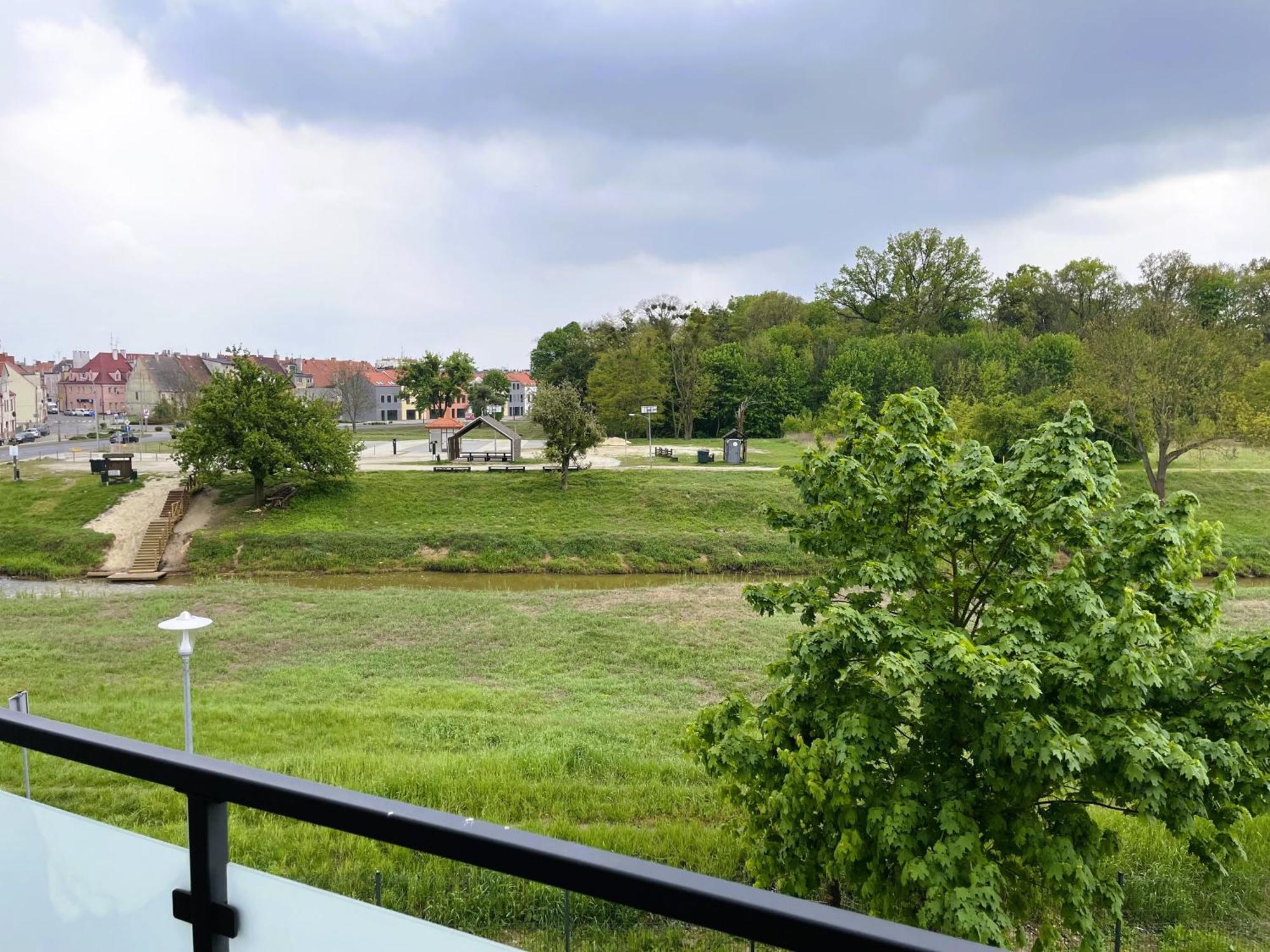Apartament Nad Barycza Милич Екстериор снимка